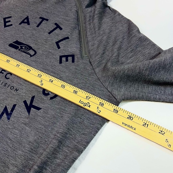 NFL Team Apparel Seattle Seahawks Medium Gray Pullover Hoodie Sports - Picture 6 of 6